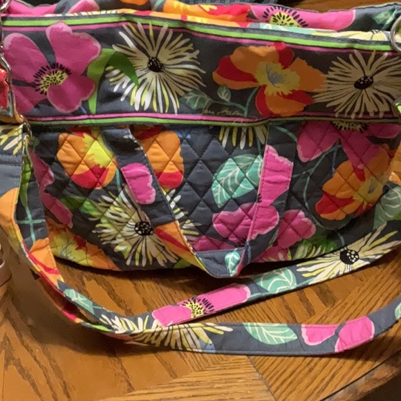 Vera Bradley Handbag - Picture 2 of 6